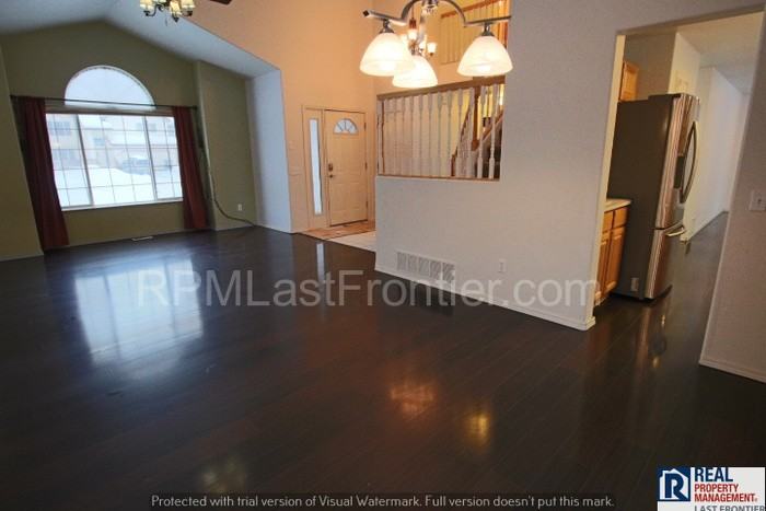 8400 Berry Patch Dr - Photo 2 of 30