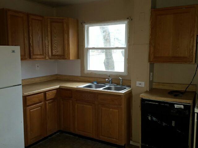 2560 Sarvis Ct - Photo 2 of 5