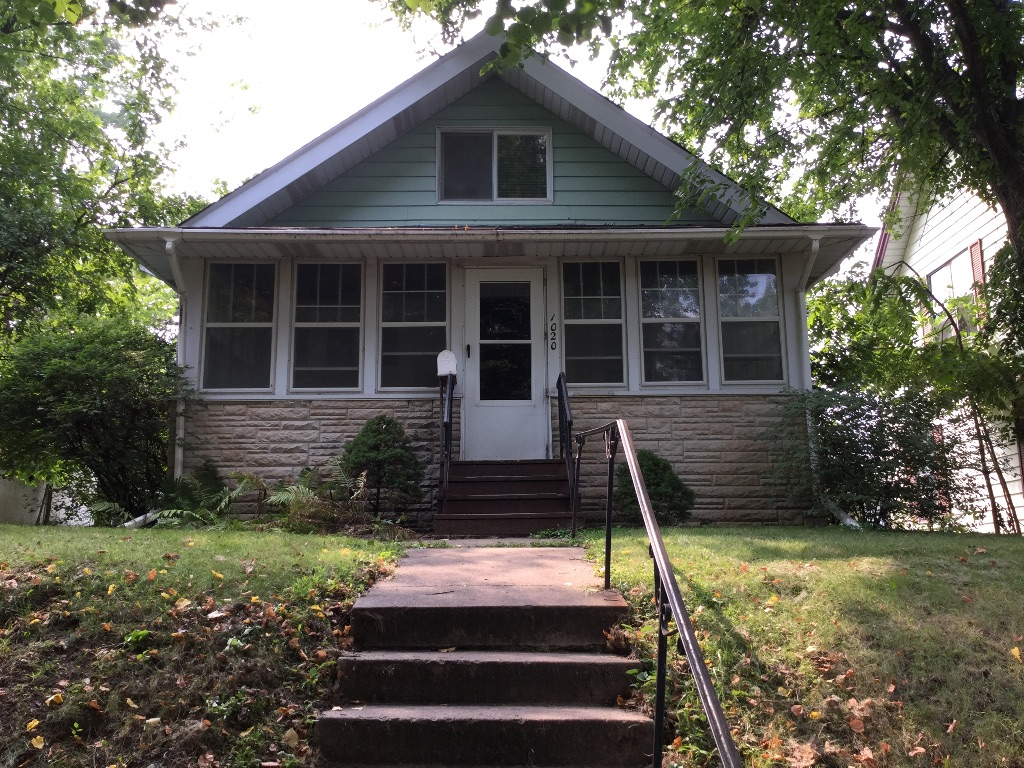 1020 Wilson Ave - Photo 2 of 17