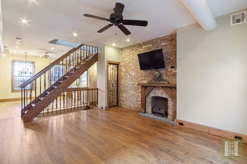 735 E 136th St #TH - Photo 2 of 9