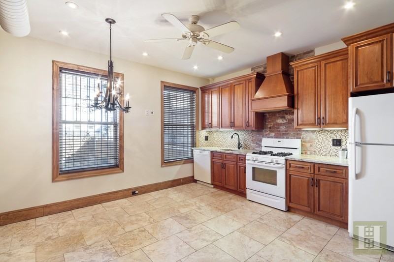 735 E 136th St #TH - Photo 3 of 9