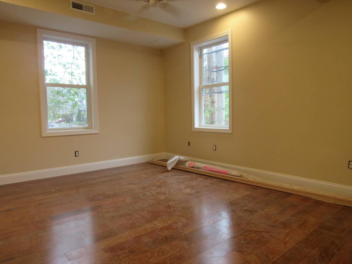 314 Hope Street - Photo 3 of 22