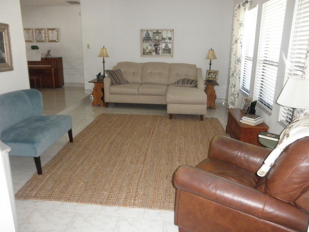 8402 Granada Blvd - Photo 2 of 9