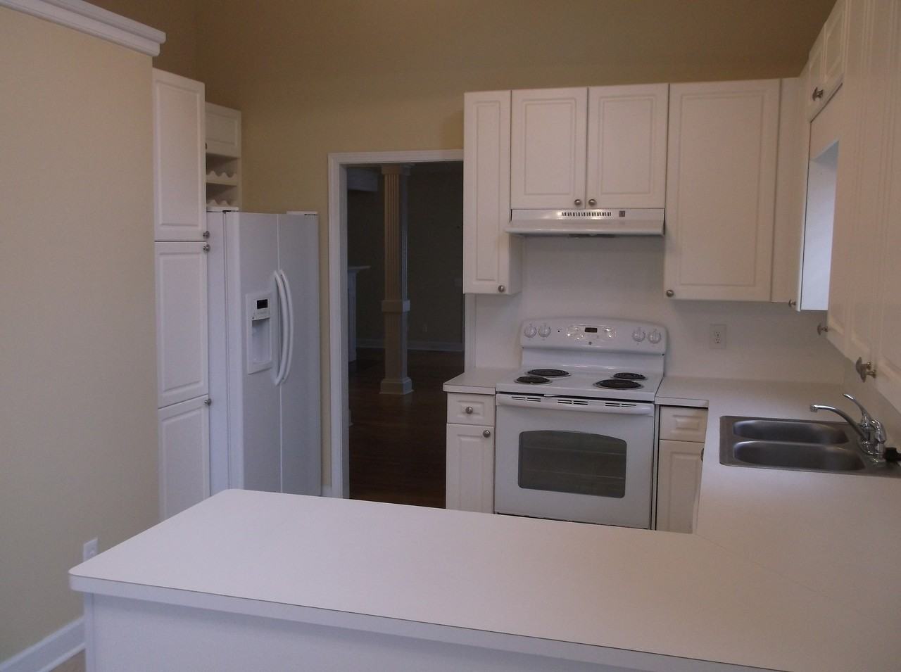 5703 Glandor Dr SE - Photo 3 of 6