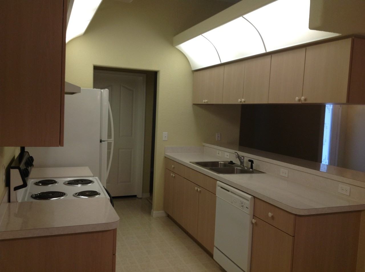 24463 Painter Dr - Photo 3 of 8