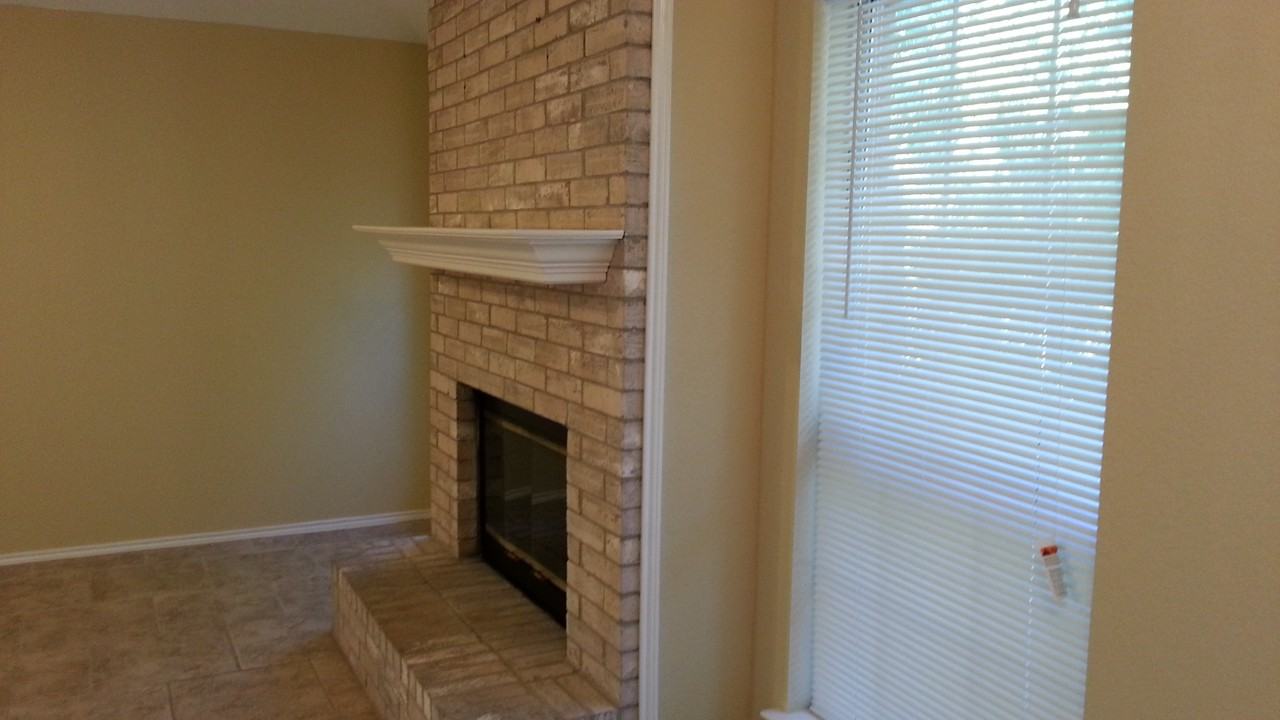 8707 Woodrigg Dr - Photo 2 of 8