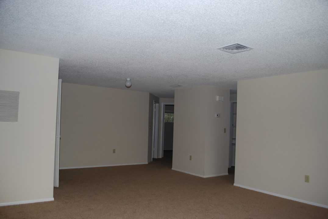 6247 Aberdeen Ave - Photo 3 of 6