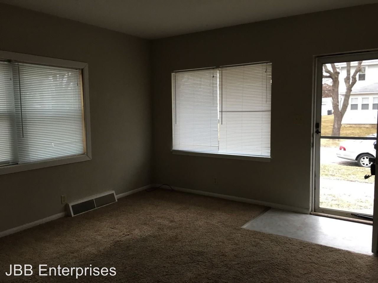 1020 18th Ave - Photo 3 of 5