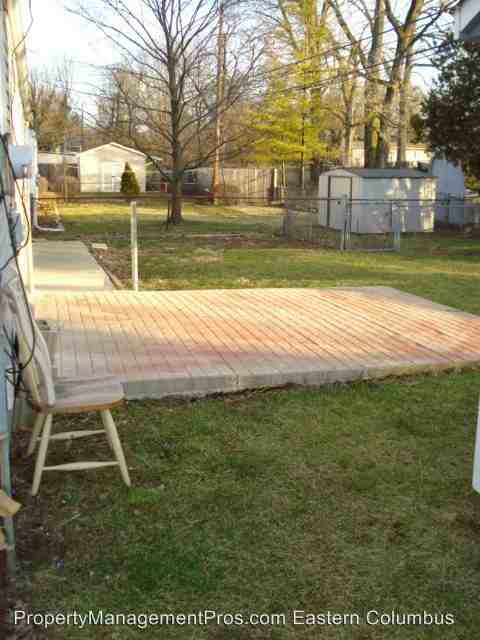 670 Enterprise Dr - Photo 2 of 22