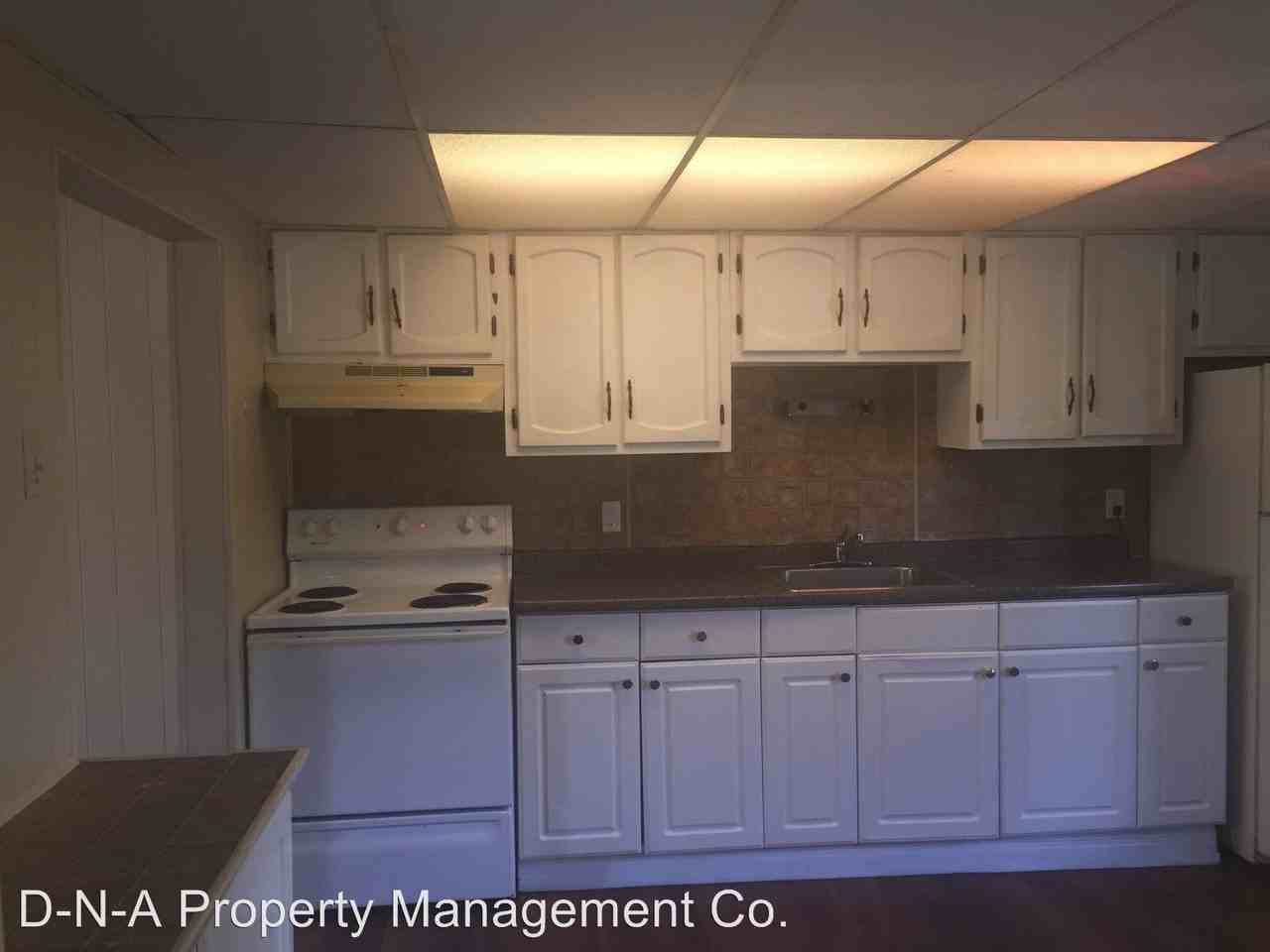 69 Ridgeway St - Photo 2 of 8