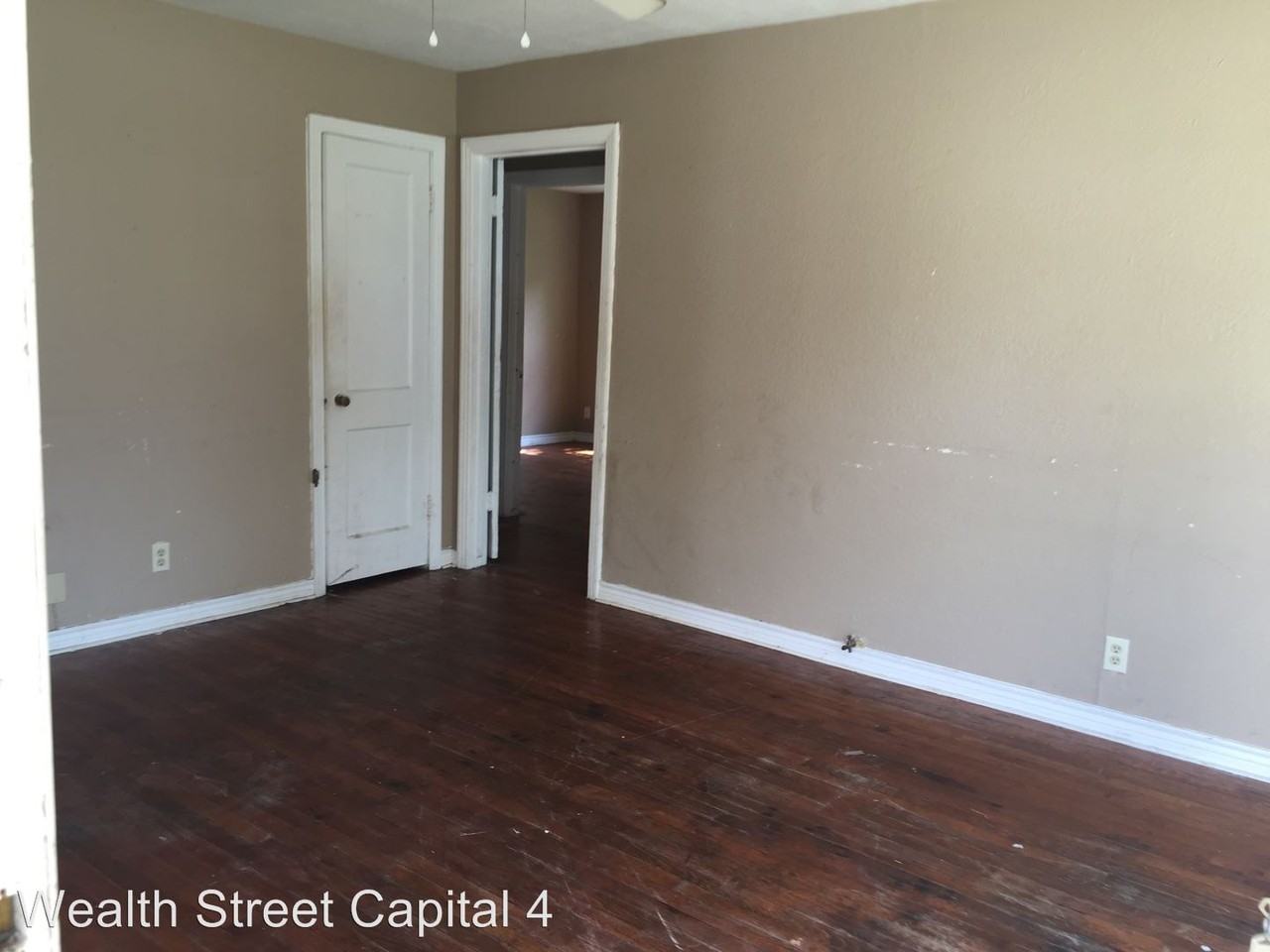 1112 - 1114 1st Ave - Photo 2 of 5