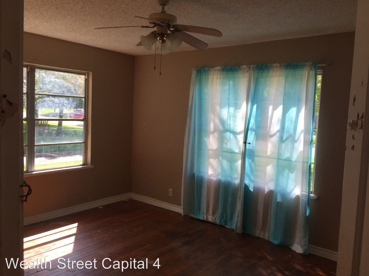 1112 - 1114 1st Ave - Photo 3 of 5