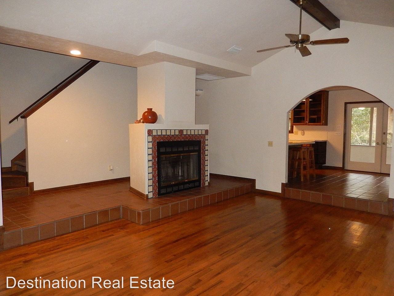 2019 Forest Glen Ct - Photo 3 of 28