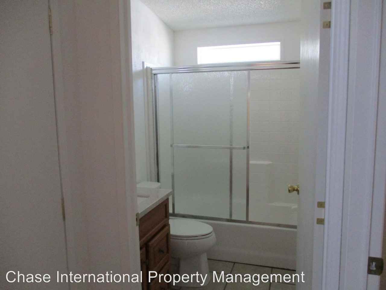 273 Miriam Way - Photo 3 of 10