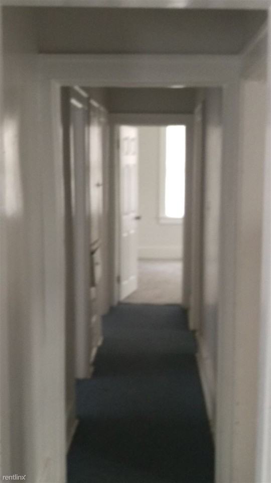 4706 Lakewood St - Photo 3 of 7