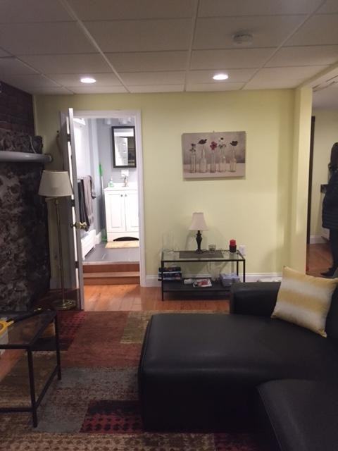 98-22 Greenwich St #B - Photo 3 of 9