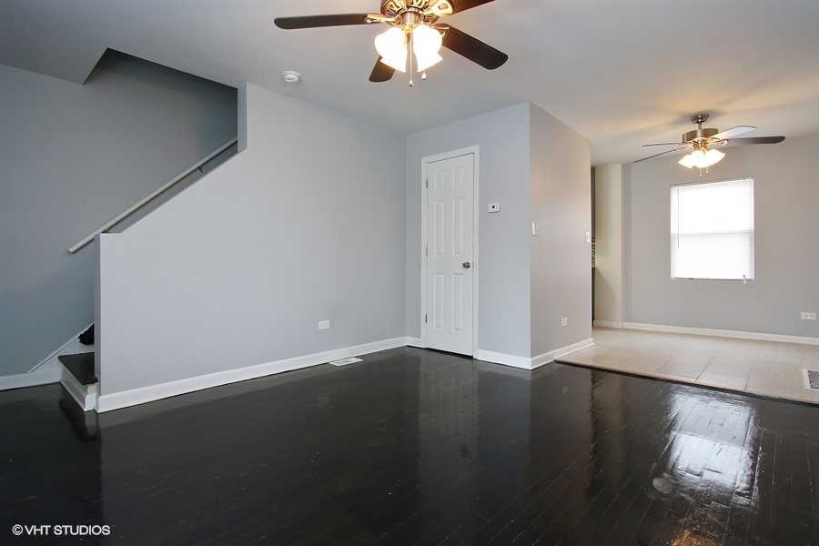 6225 South Indiana Avenue - Photo 3 of 10