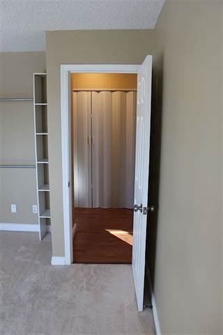 2703 79 St NW - Photo 2 of 8