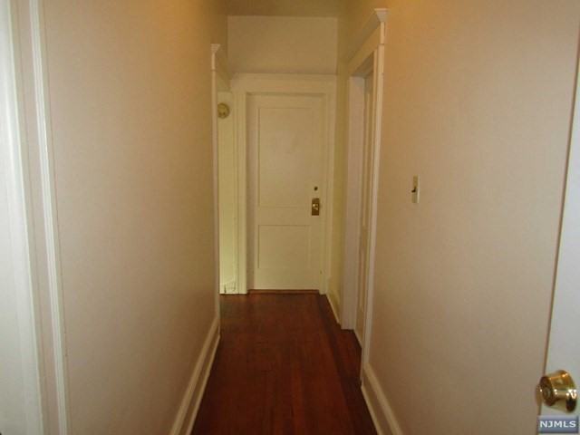 30 Van Riper Ave #1stFL - Photo 2 of 10