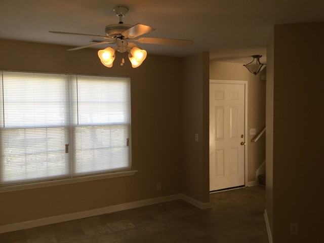 3005 Ace Wintermeyer Dr - Photo 3 of 12