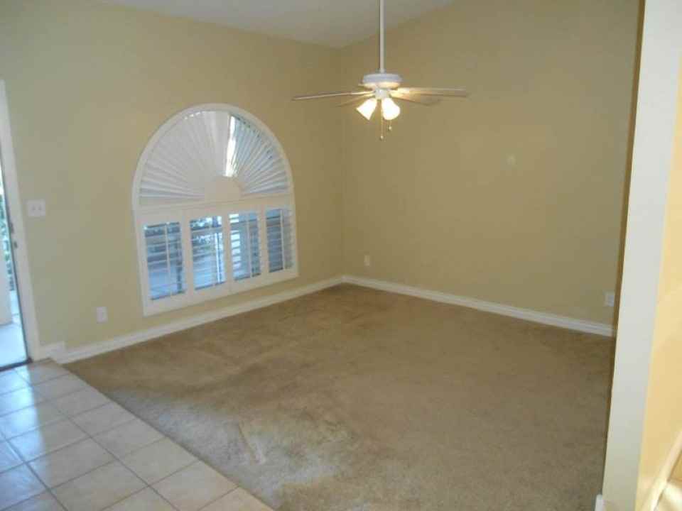 2213 S Cherry - Photo 2 of 11