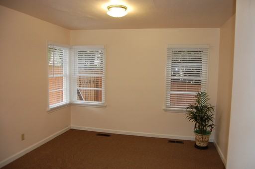 9022 SW 49th Ave - Photo 2 of 14