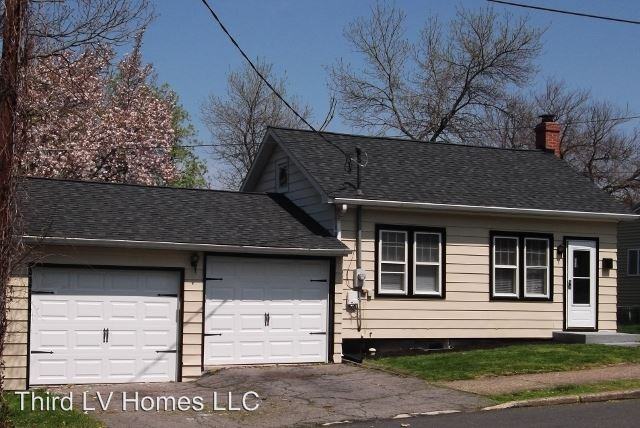 111 W Thomas Ave - Photo 2 of 12