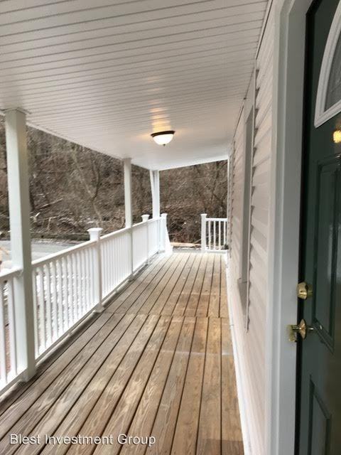 227 Glass Run Rd - Photo 2 of 11