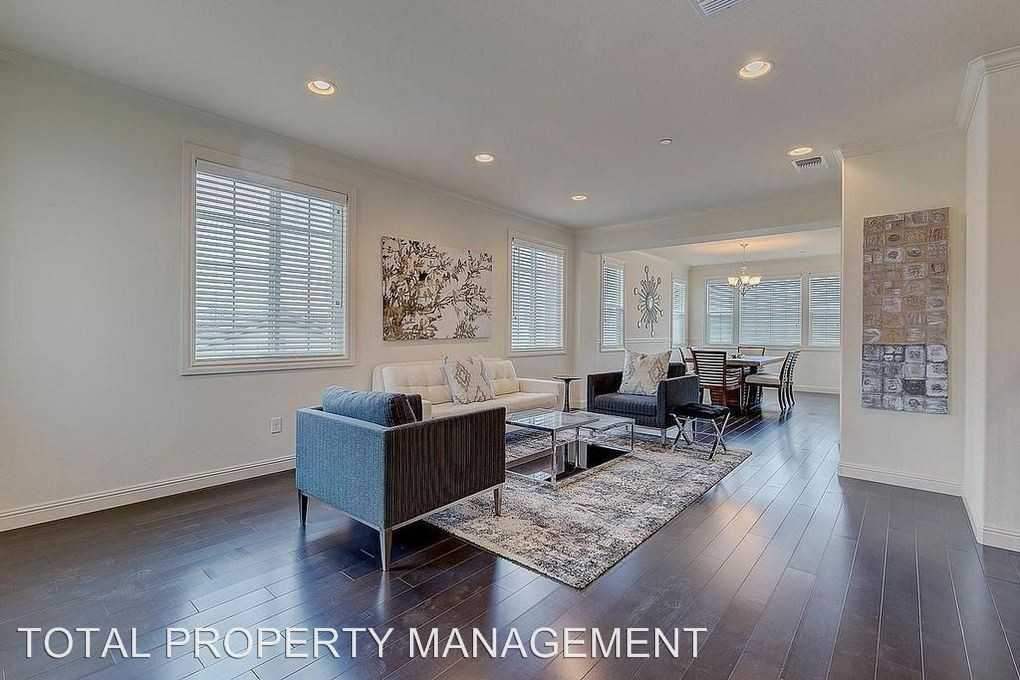 157 Elderberry Ln - Photo 2 of 15