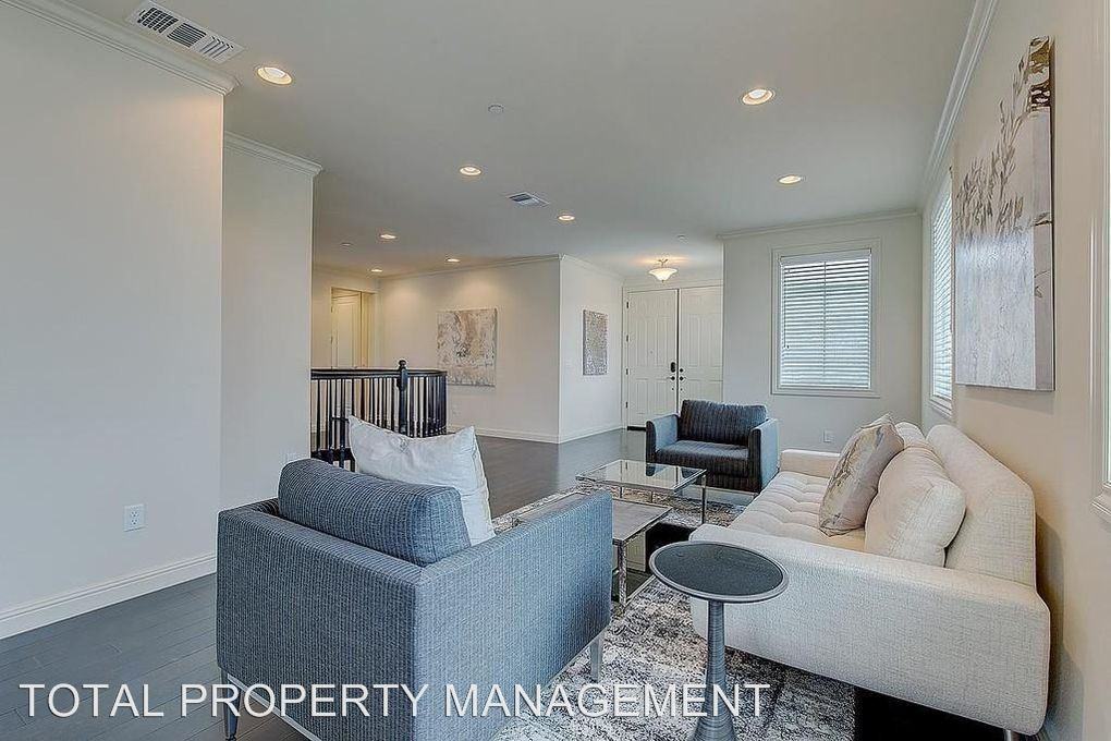 157 Elderberry Ln - Photo 3 of 15