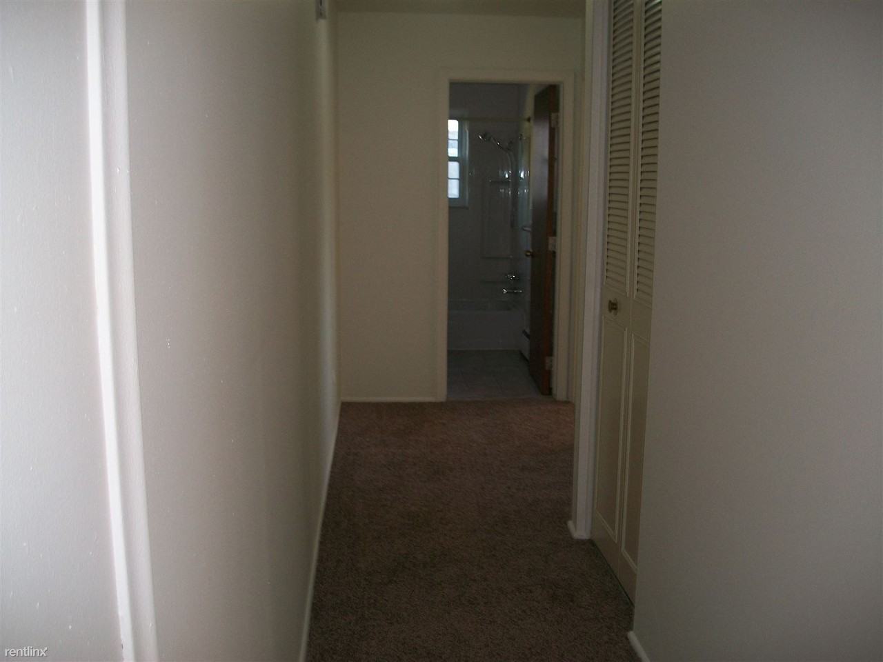 Orchard Manor Apartments - Photo 3 of 9