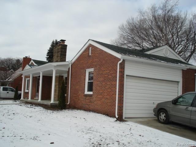 24900-24948 Cherry Hill St - Photo 2 of 17