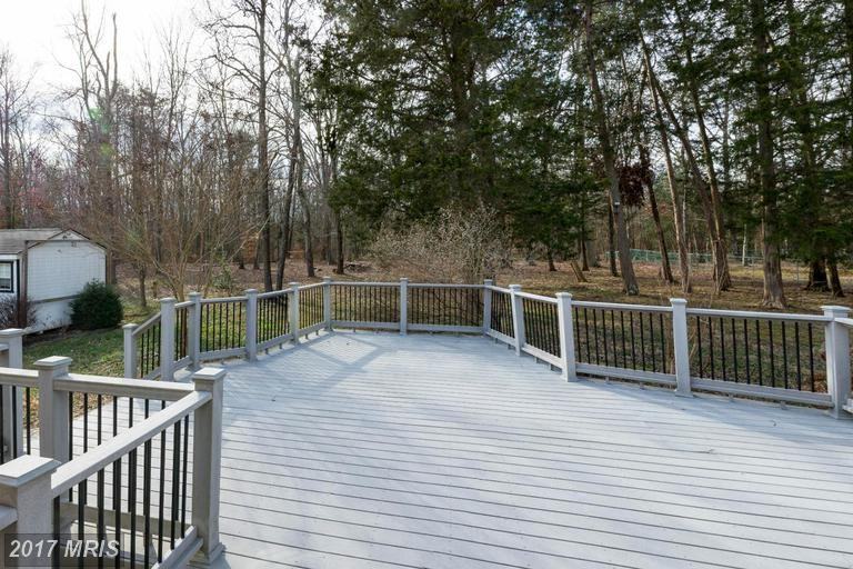 8325 Warren Dr - Photo 3 of 15