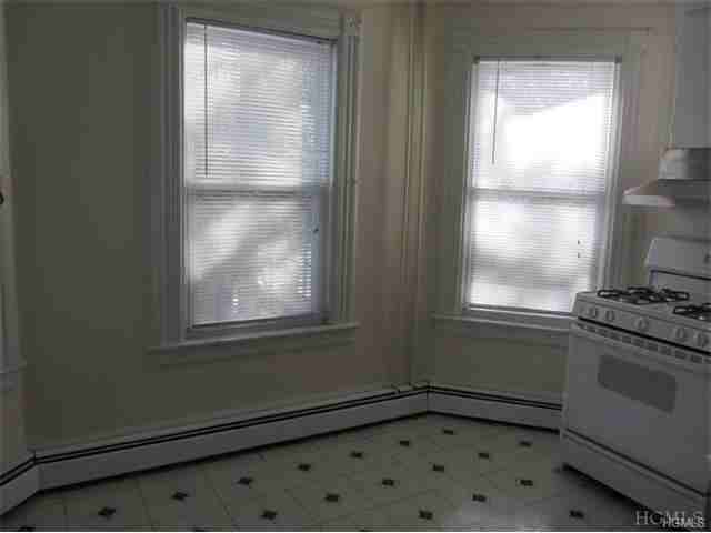 390 Bedford Rd - Photo 2 of 6