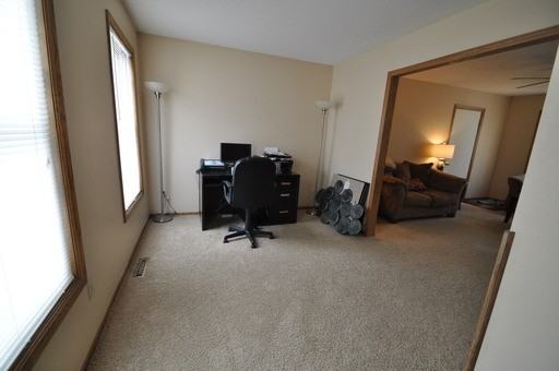 15000 Rushmore Ct - Photo 2 of 20