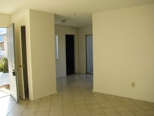 49910 Fuller Ave - Photo 3 of 5