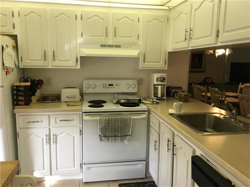 1103 Bahama Bend #B2 - Photo 2 of 8