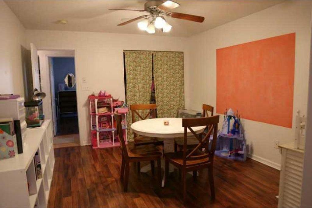 235 Racefield Dr - Photo 3 of 9