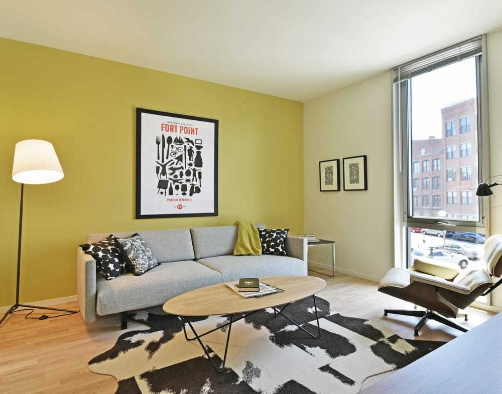 650 Harrison Ave - Photo 3 of 10