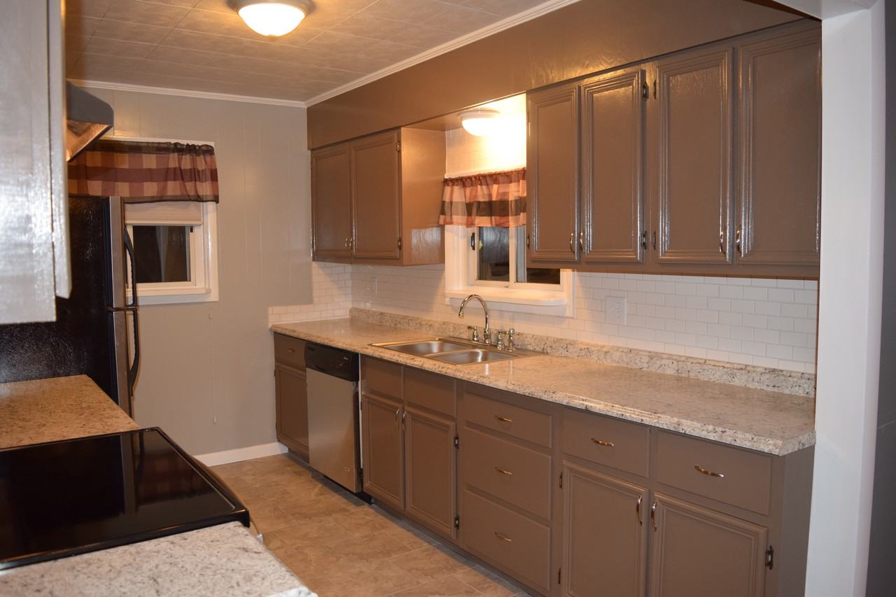 599-501 Brenton St - Photo 3 of 11