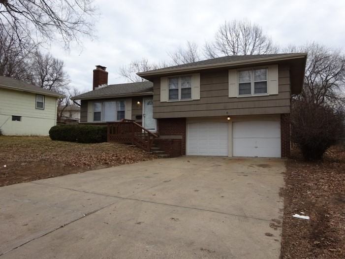 11803 Armitage Dr - Photo 2 of 22