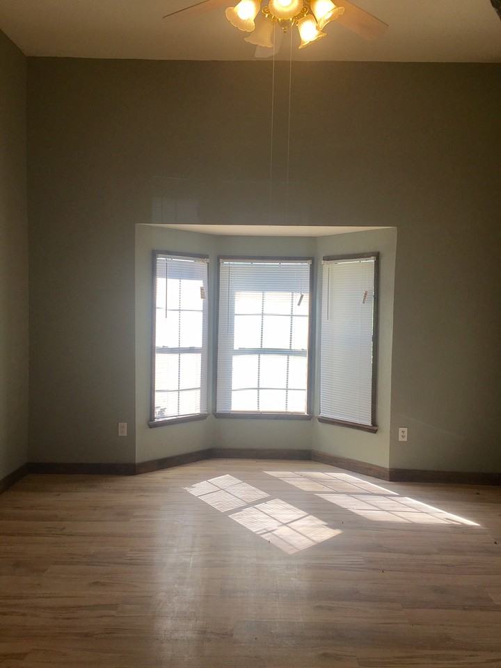 1624 Burnett Ave - Photo 3 of 38