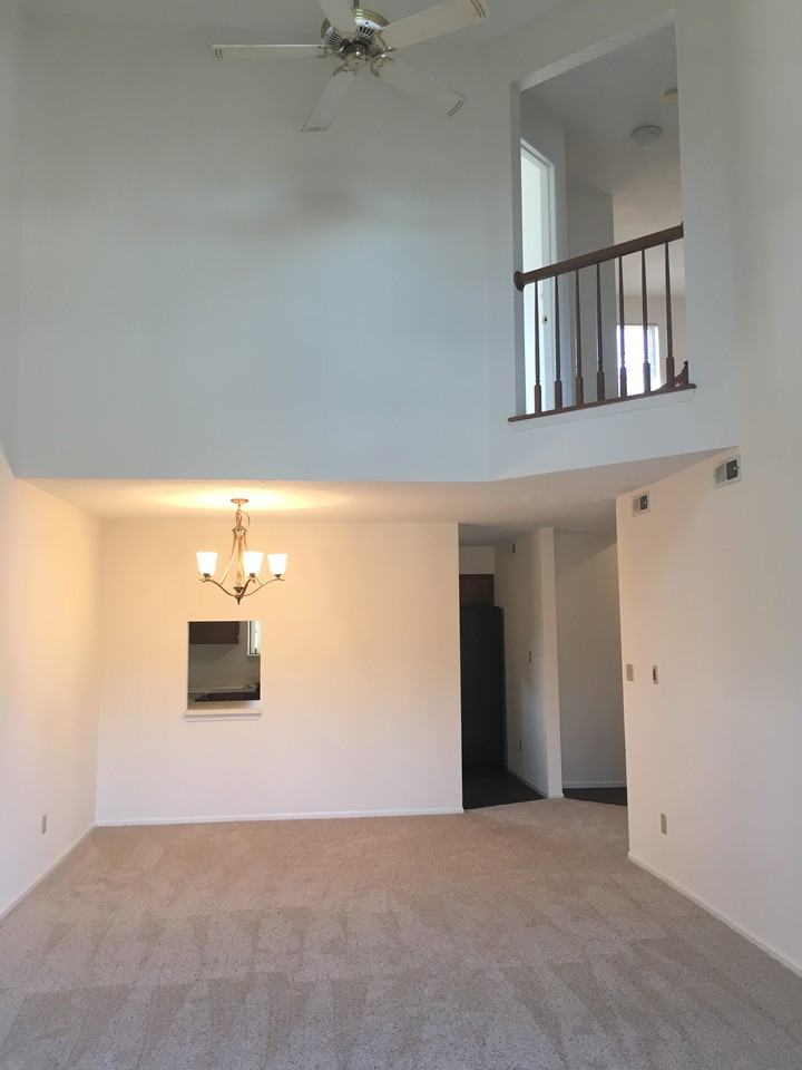 2308 Yellowstone Park Ct #F - Photo 2 of 13