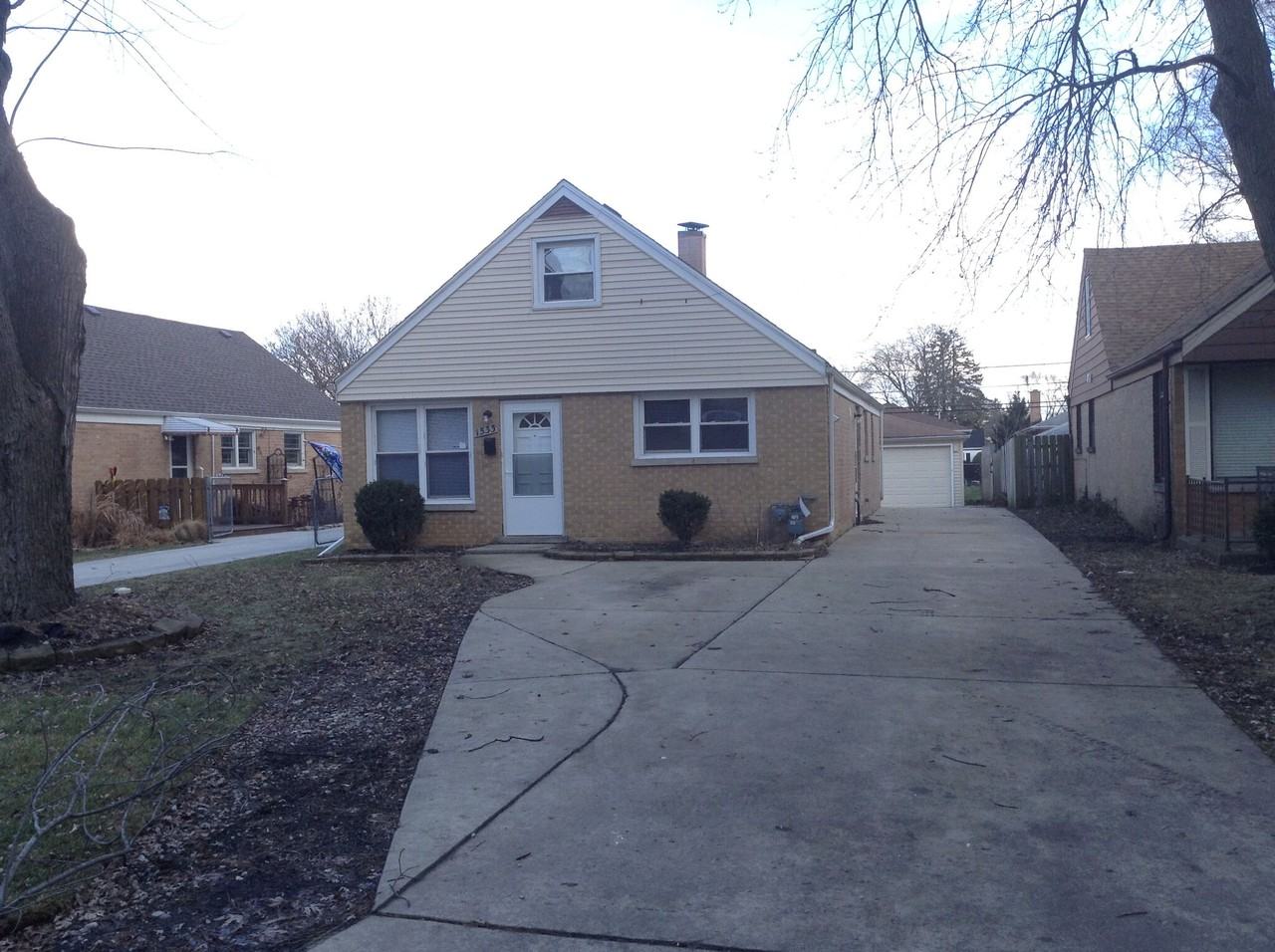 1533 Spencer Ave - Photo 2 of 15