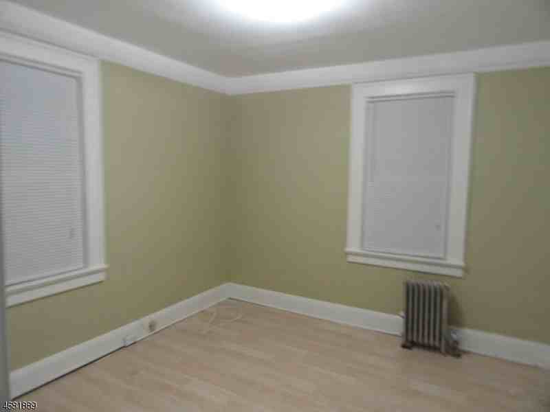 412 Centennial Ave #2 - Photo 3 of 7