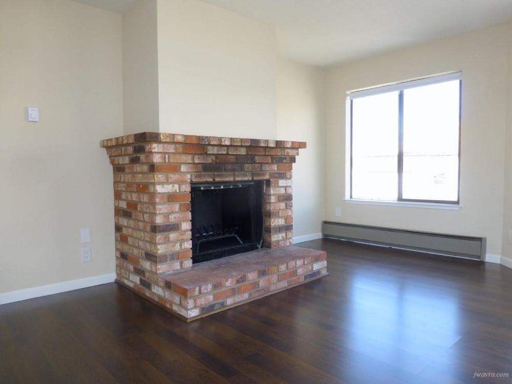 Collins Street & Geary Blvd - Photo 2 of 15