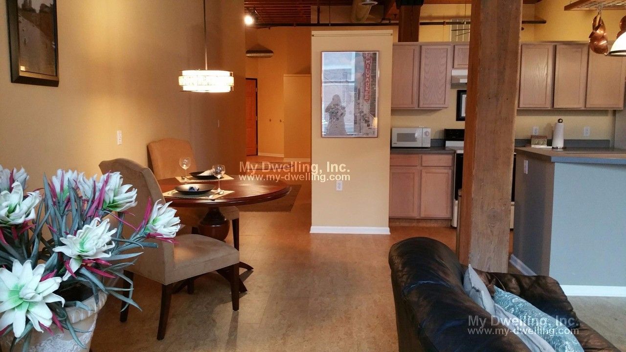 N Water St #25