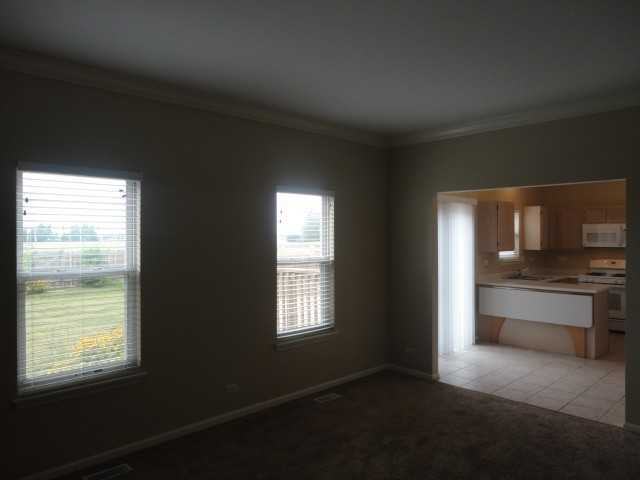 809 Magnolia Dr - Photo 3 of 17