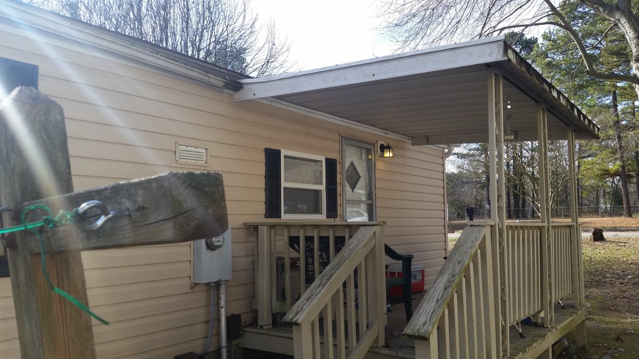 17011 Lansmill Dr - Photo 2 of 3