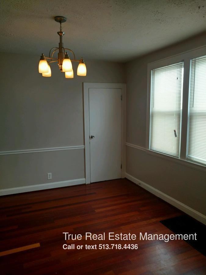 5279 Relluk Dr - Photo 2 of 16